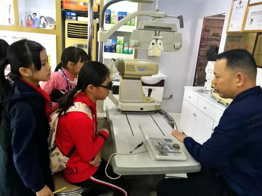 醫院驗光 vs. 眼鏡店驗光 選擇最佳配鏡方案